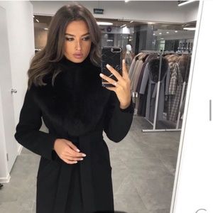 ZARA COAT WITH FAUX FUR COLLAR NWT